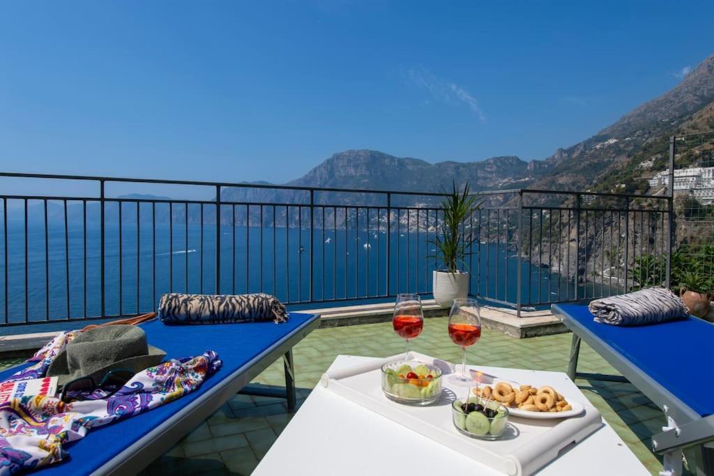 Holiday Paradise, In The Heart Of Praiano เวตติกา มัจจอเร ภายนอก รูปภาพ